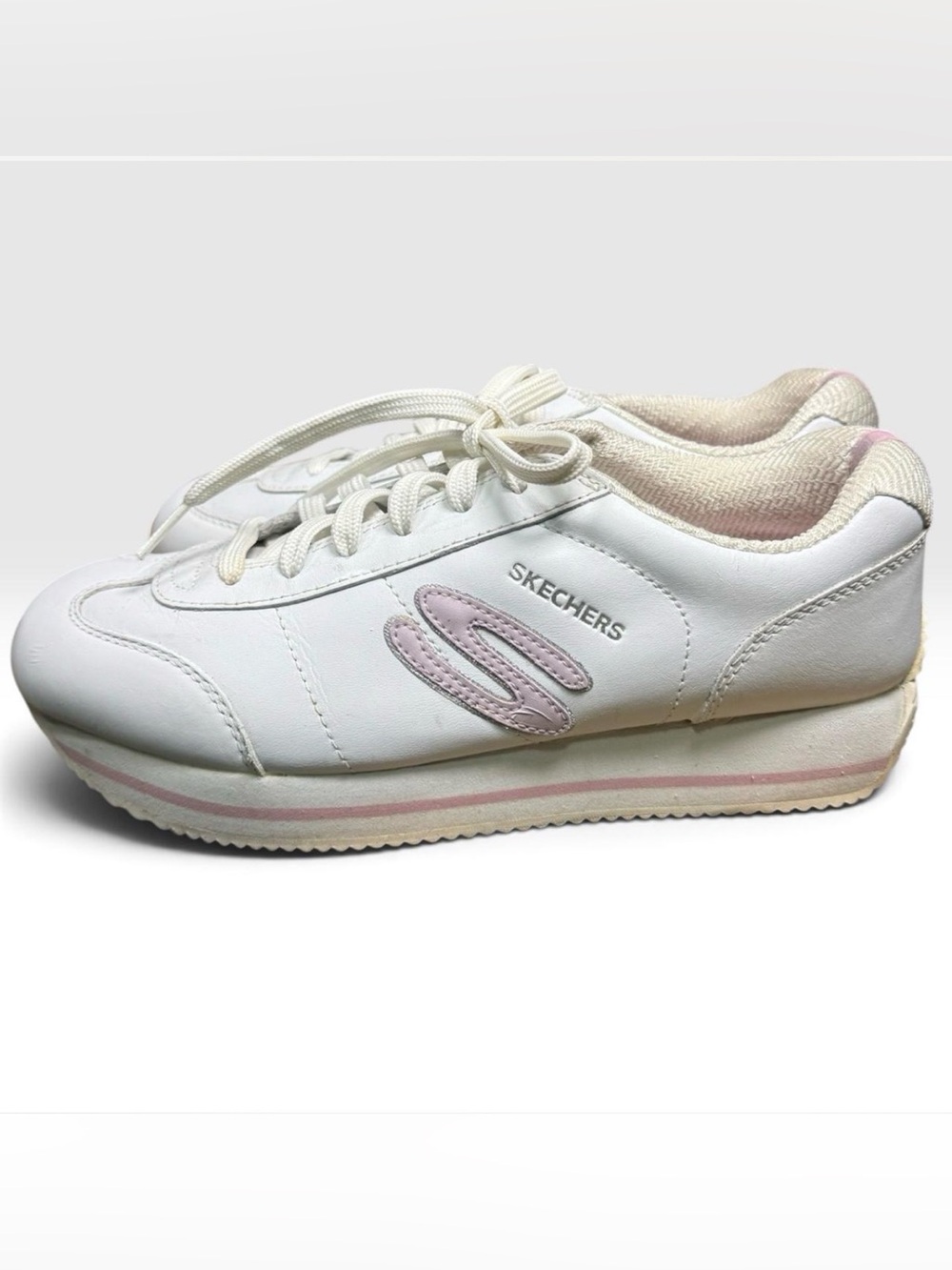 Skechers Sport White Pink Sneakers 9.5 Y2K Retro Low Profile Trainers